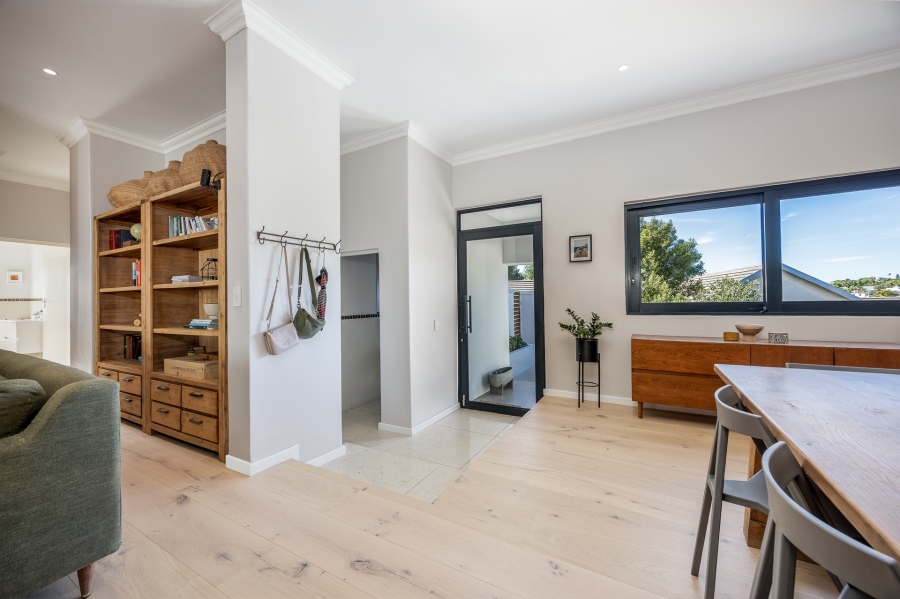 4 Bedroom Property for Sale in Kanonberg Western Cape